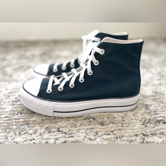 New Converse Chuck Taylor All Star Lift High Tops Black Platform size 7 - Picture 3 of 11